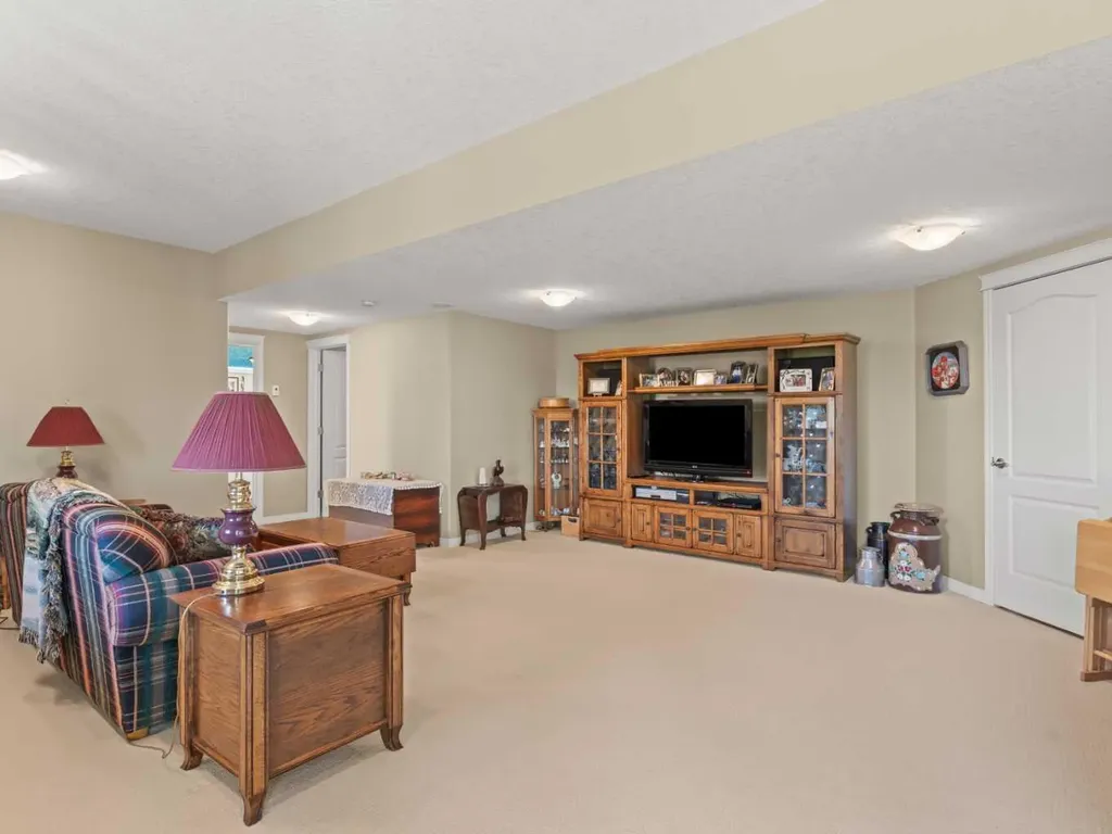 18 Sunset Ridge Drive Rural Foothills County AB T1S 5B7
