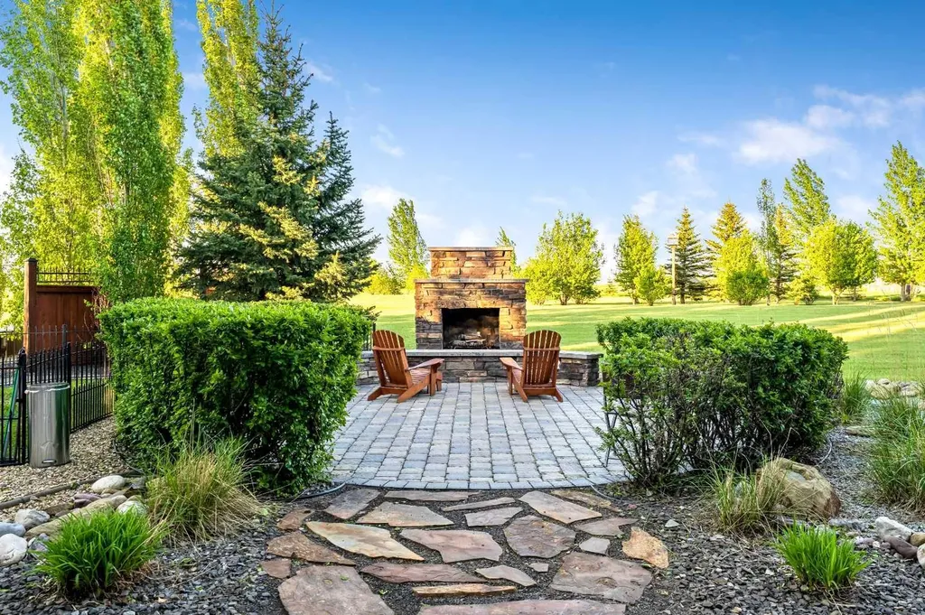 18 Sunset Ridge Drive Rural Foothills County AB T1S 5B7