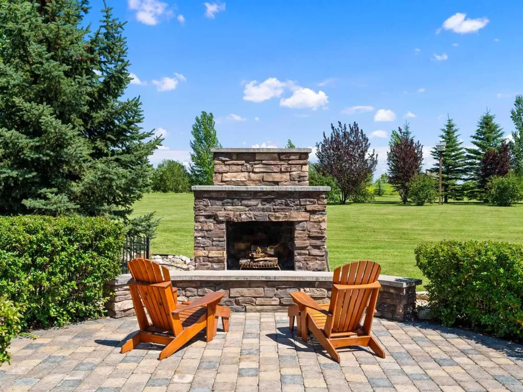 18 Sunset Ridge Drive Rural Foothills County AB T1S 5B7