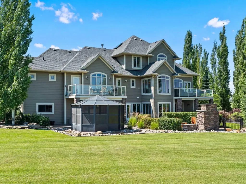 18 Sunset Ridge Drive Rural Foothills County AB T1S 5B7