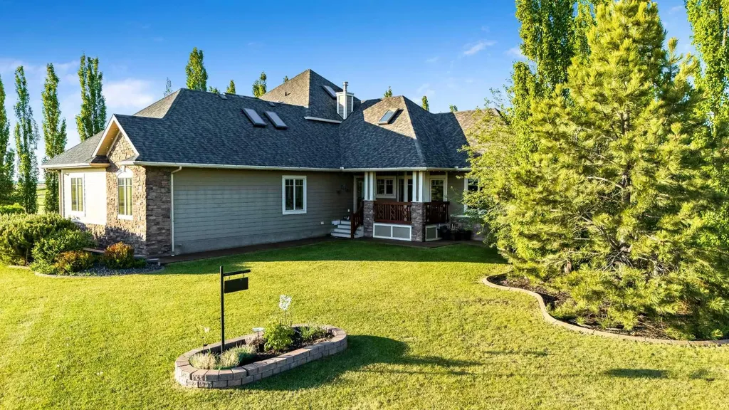 18 Sunset Ridge Drive Rural Foothills County AB T1S 5B7
