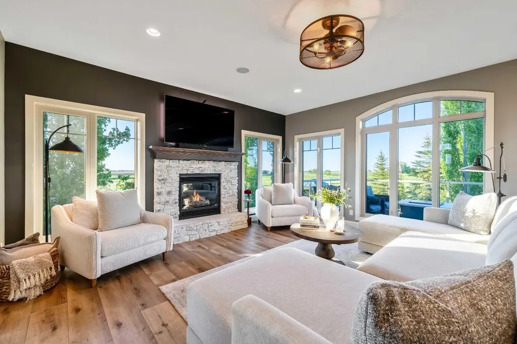 18 Sunset Ridge Drive Rural Foothills County AB T1S 5B7