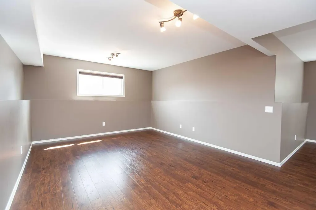 104 Almond Crescent Blackfalds AB T4M 0J5