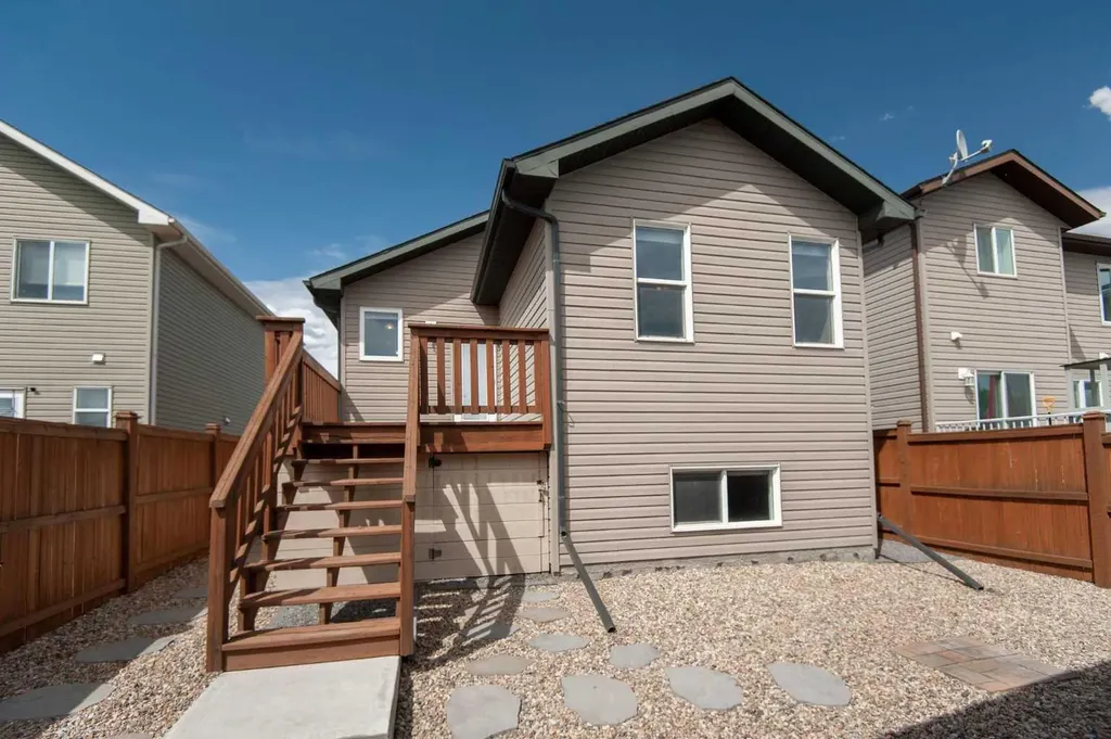 104 Almond Crescent Blackfalds AB T4M 0J5