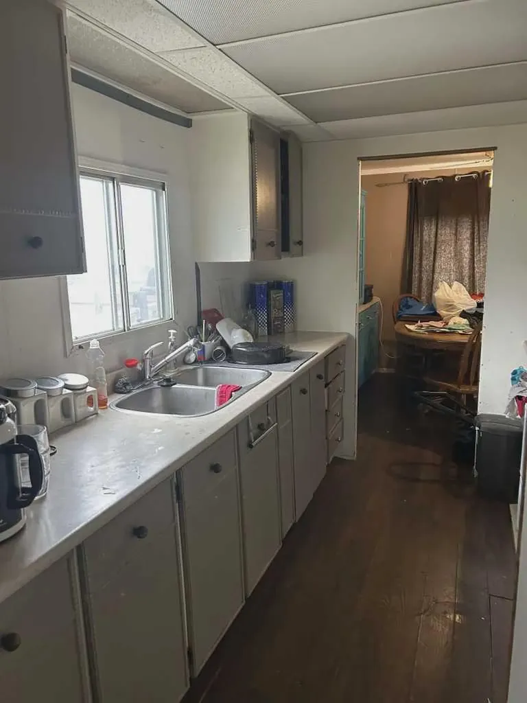 4000 13 Avenue SE Medicine Hat AB T1B 1J3