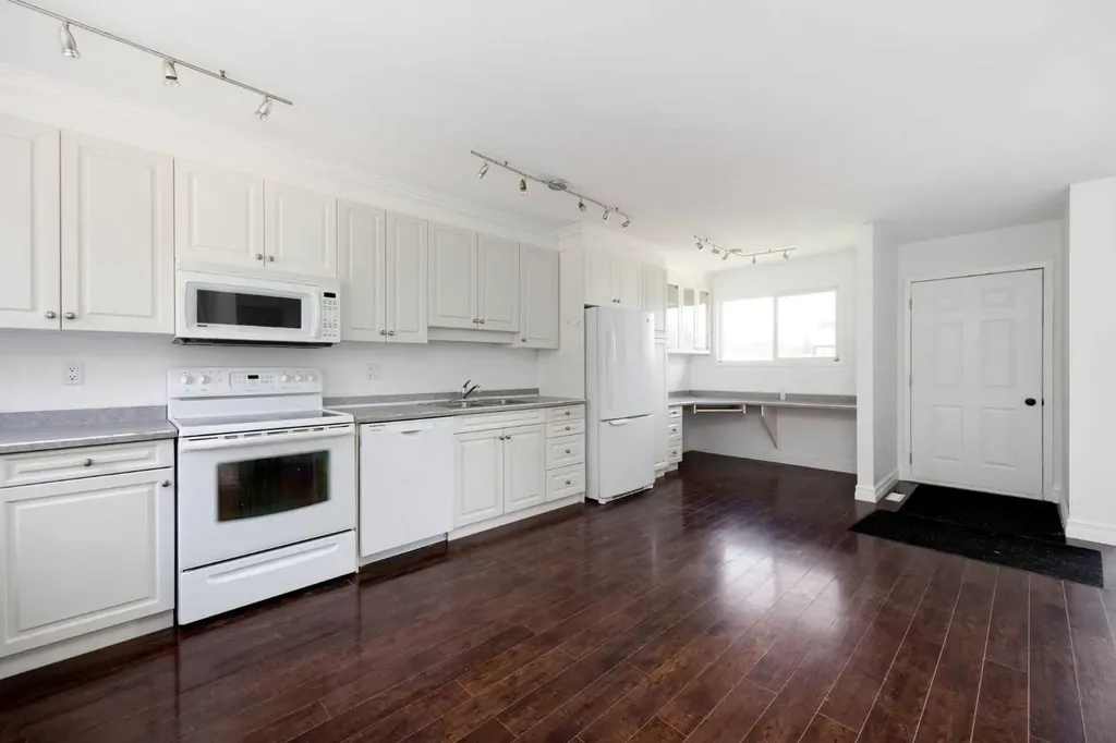 278 Ross Haven Drive Fort Mcmurray AB T9H 3P1