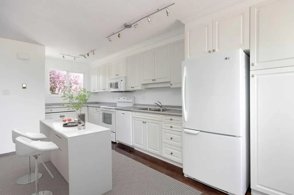 278 Ross Haven Drive Fort Mcmurray AB T9H 3P1