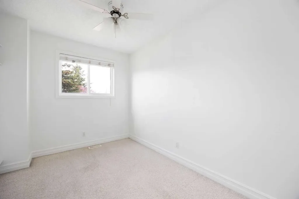 278 Ross Haven Drive Fort Mcmurray AB T9H 3P1