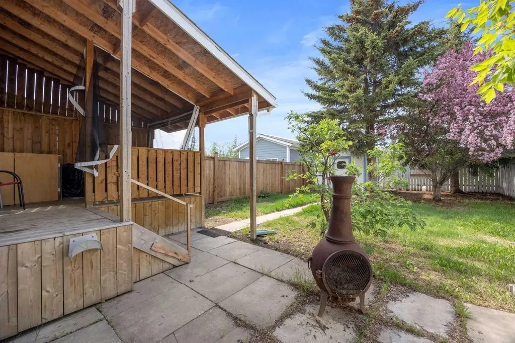278 Ross Haven Drive Fort Mcmurray AB T9H 3P1