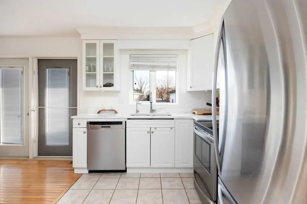 105 Farrell Cove Fort Mcmurray AB T9K 1N9