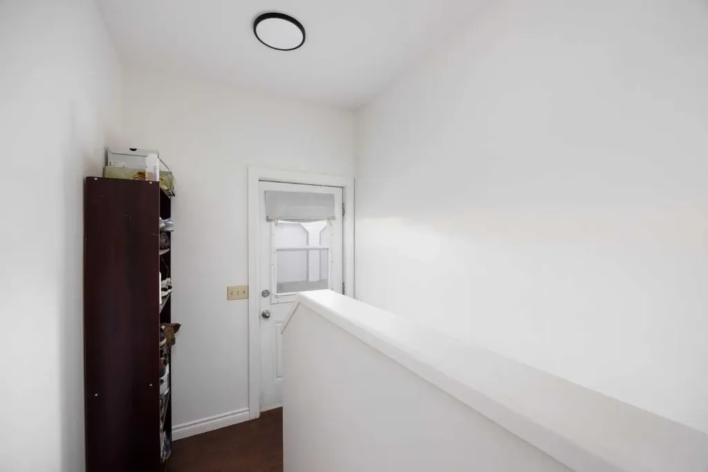 105 Farrell Cove Fort Mcmurray AB T9K 1N9