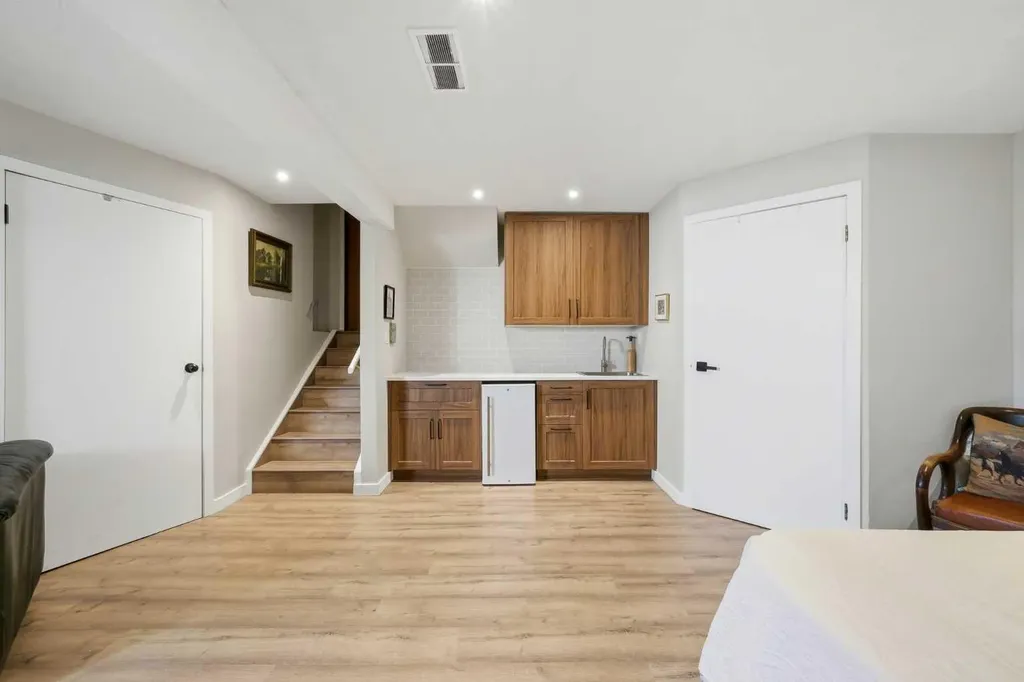10 Carolina Drive Cochrane AB T4C 1C2