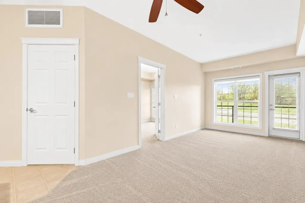 201 River Ridge Drive NW Medicine Hat AB T1A8V5