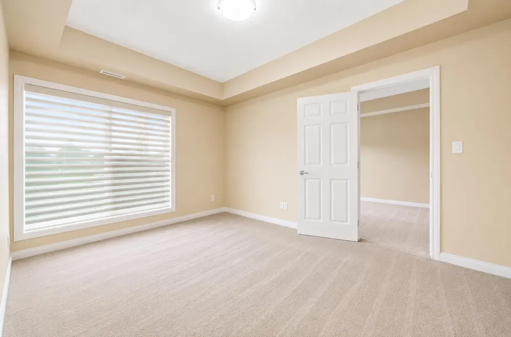 201 River Ridge Drive NW Medicine Hat AB T1A8V5