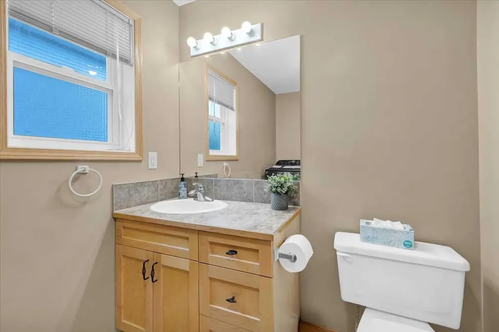 917 High Park Way NW High River AB T1V 2C7