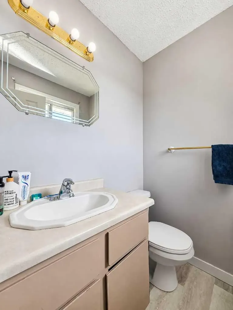 10638 Shand Avenue Grande Cache AB T0E0Y0