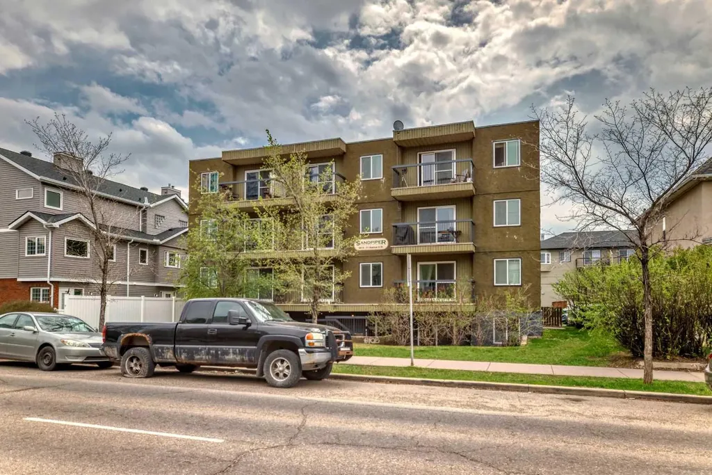 1613 11 Avenue SW Calgary AB T3C 0N3