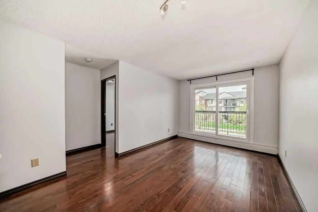 1613 11 Avenue SW Calgary AB T3C 0N3