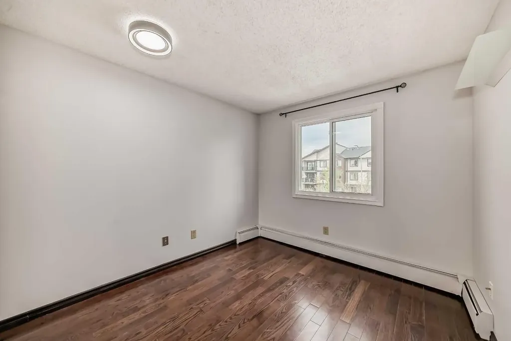 1613 11 Avenue SW Calgary AB T3C 0N3