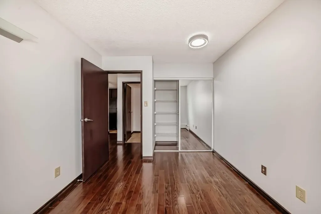 1613 11 Avenue SW Calgary AB T3C 0N3