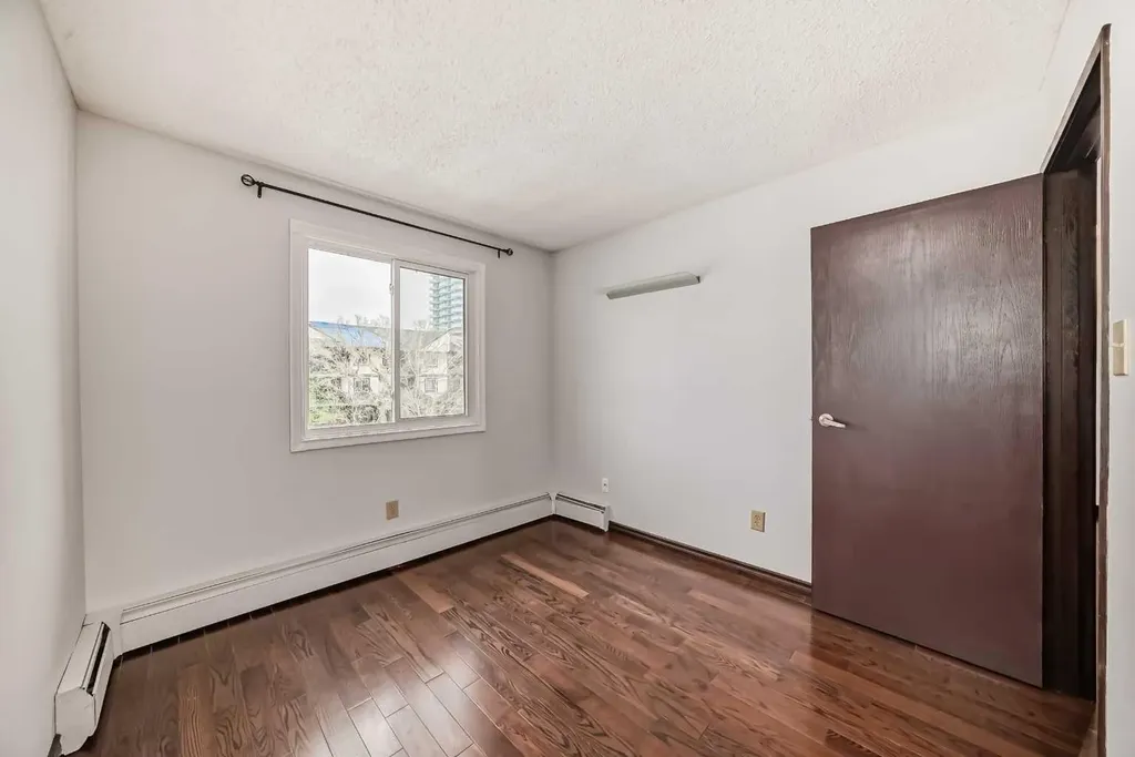 1613 11 Avenue SW Calgary AB T3C 0N3
