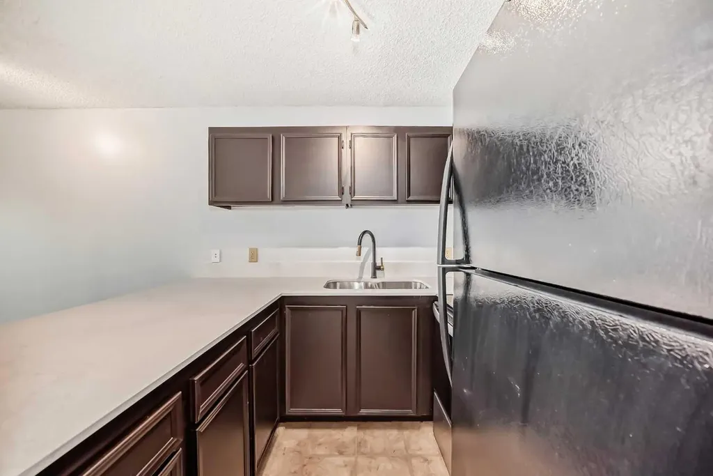 1613 11 Avenue SW Calgary AB T3C 0N3
