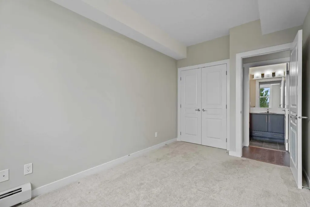 2300 Evanston Square NW Calgary AB T3P 0G8