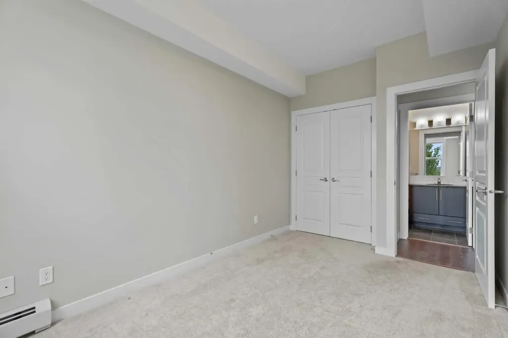 2300 Evanston Square NW Calgary AB T3P 0G8