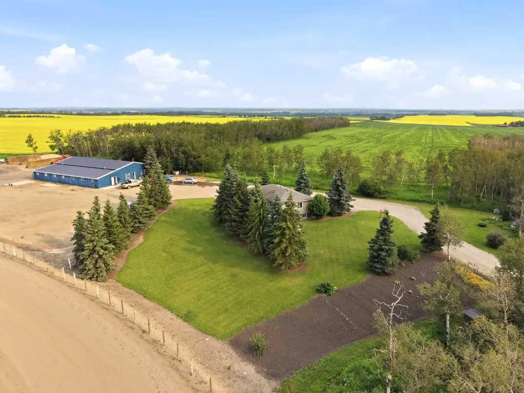 36142A Highway 2 Service Road S Rural Red Deer County AB T4G 1T8