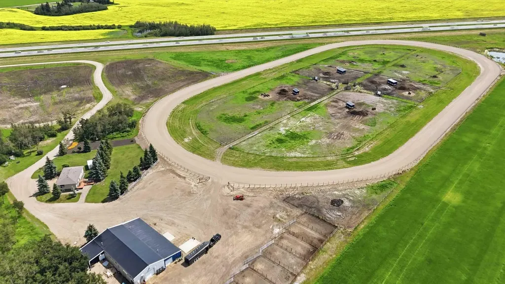 36142A Highway 2 Service Road S Rural Red Deer County AB T4G 1T8