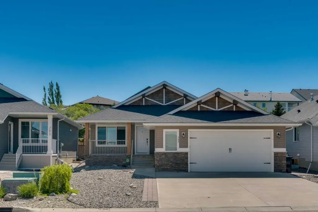 289 Riverwood Crescent Diamond Valley AB T0L 0H0