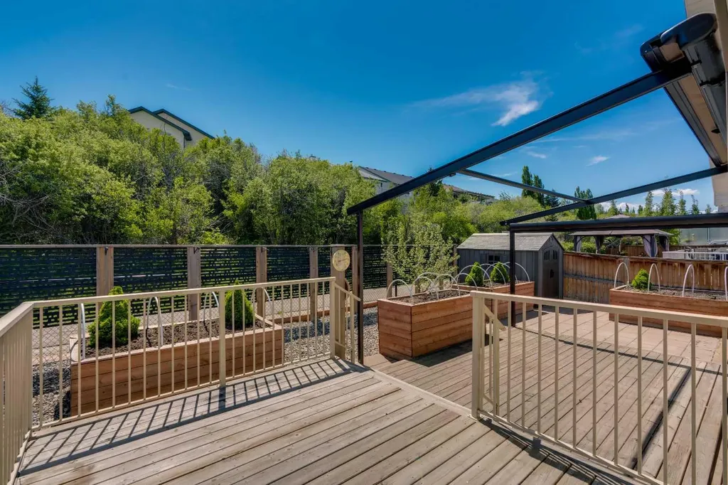 289 Riverwood Crescent Diamond Valley AB T0L 0H0