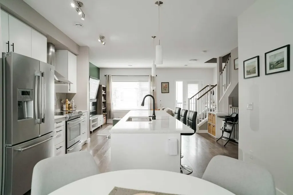 141 Fontaine Crescent Fort Mcmurray AB T9H 0C9