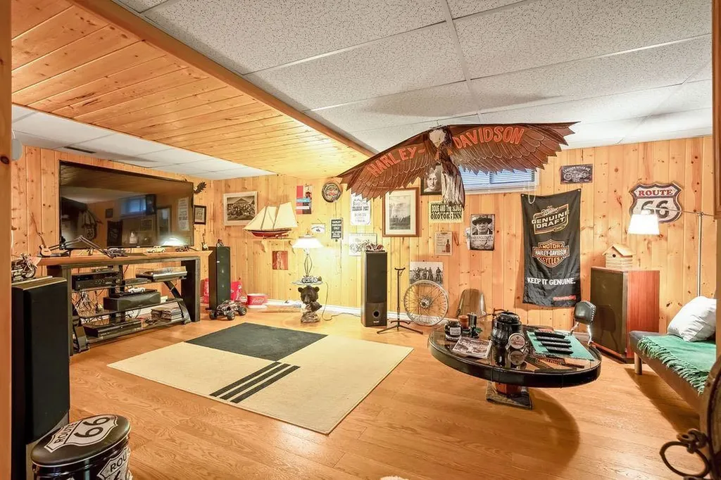 2412 17 Street Nanton AB T0L1R0