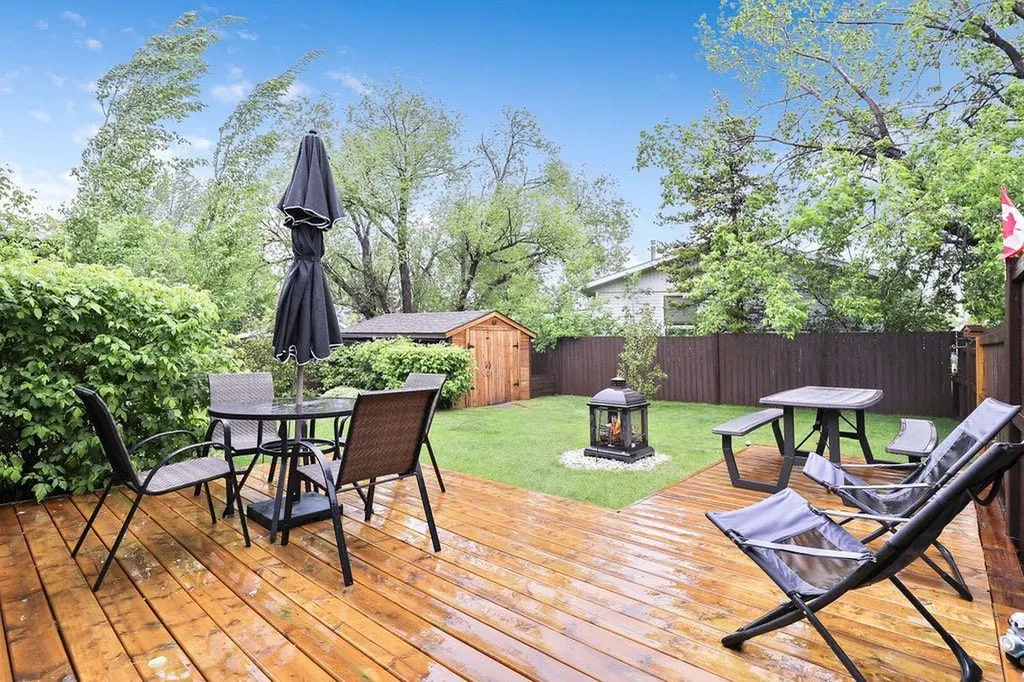 2412 17 Street Nanton AB T0L1R0