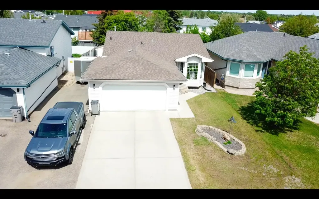7701 106a Street Grande Prairie AB T8W 2H8