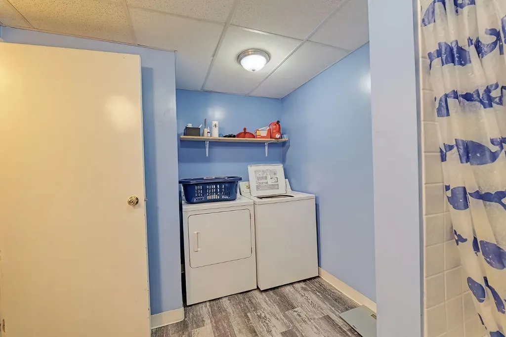 70 Elizabeth Way SE Airdrie AB T4B 2H6