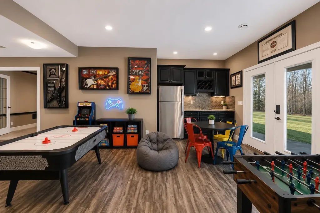 23 Westside Close Rural Lacombe County AB T4S 1S2