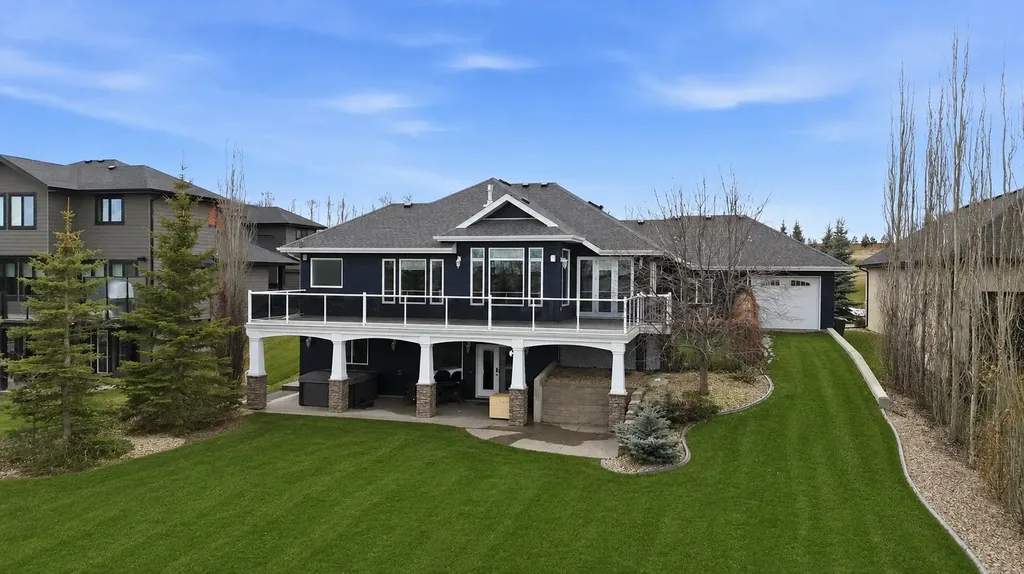 23 Westside Close Rural Lacombe County AB T4S 1S2