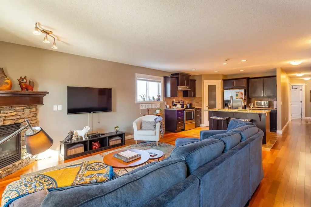 1920 26 Street SW Calgary AB T3E 2A1