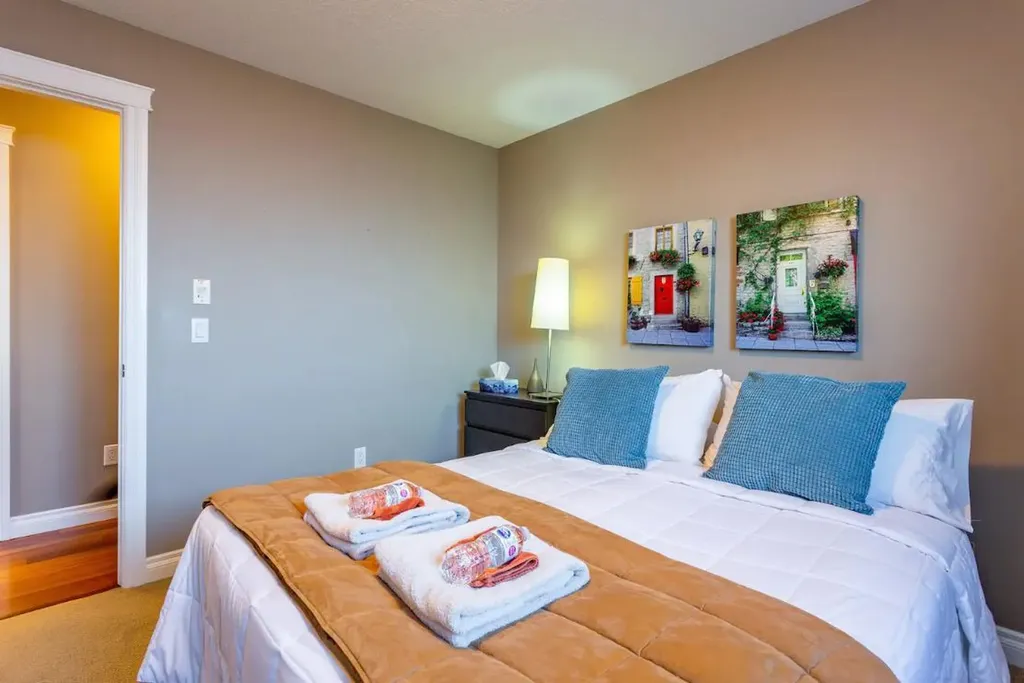 1920 26 Street SW Calgary AB T3E 2A1
