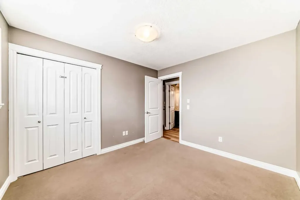 1920 26 Street SW Calgary AB T3E 2A1