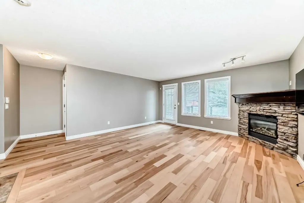 1920 26 Street SW Calgary AB T3E 2A1