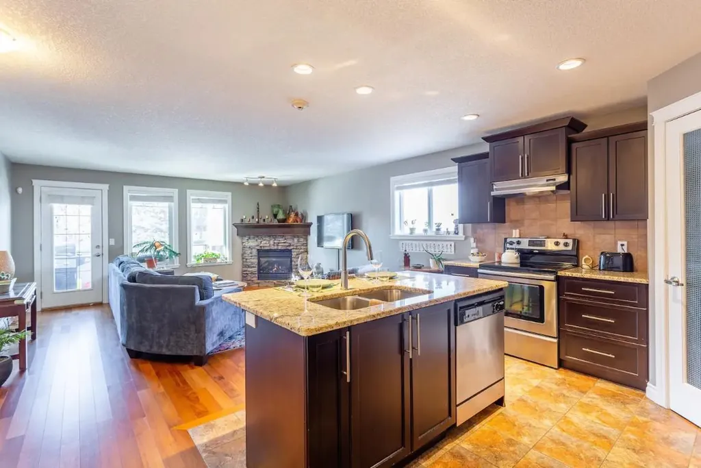 1920 26 Street SW Calgary AB T3E 2A1