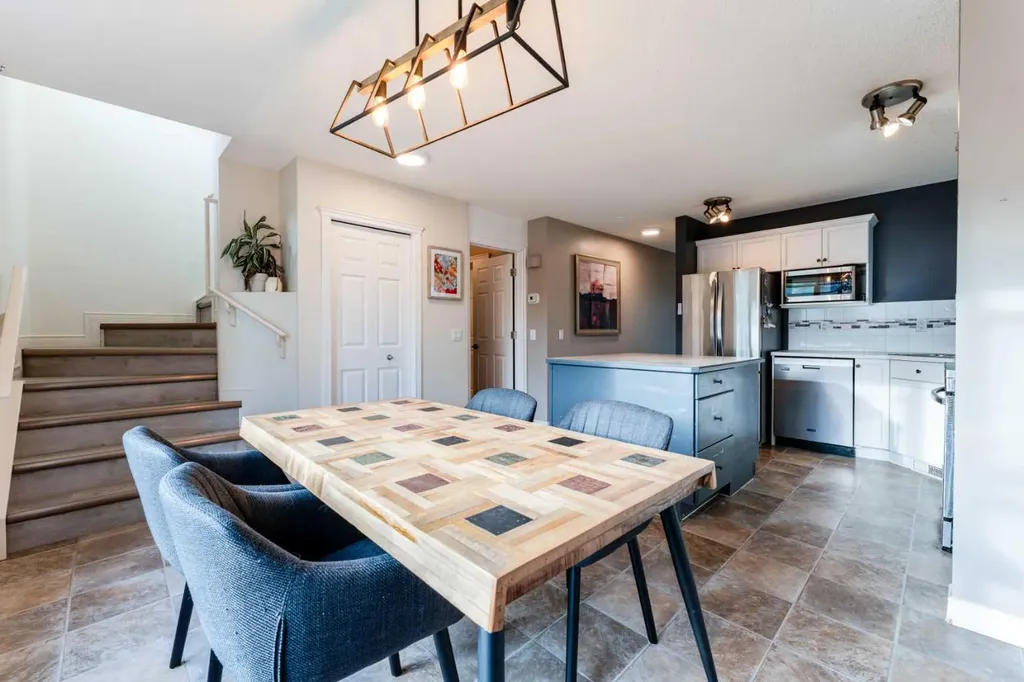 142 Bridlewood Manor SW Calgary AB T2Y 3T5