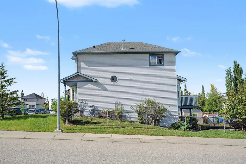 279 Hidden Hills Road NW Calgary AB T3A 5X9