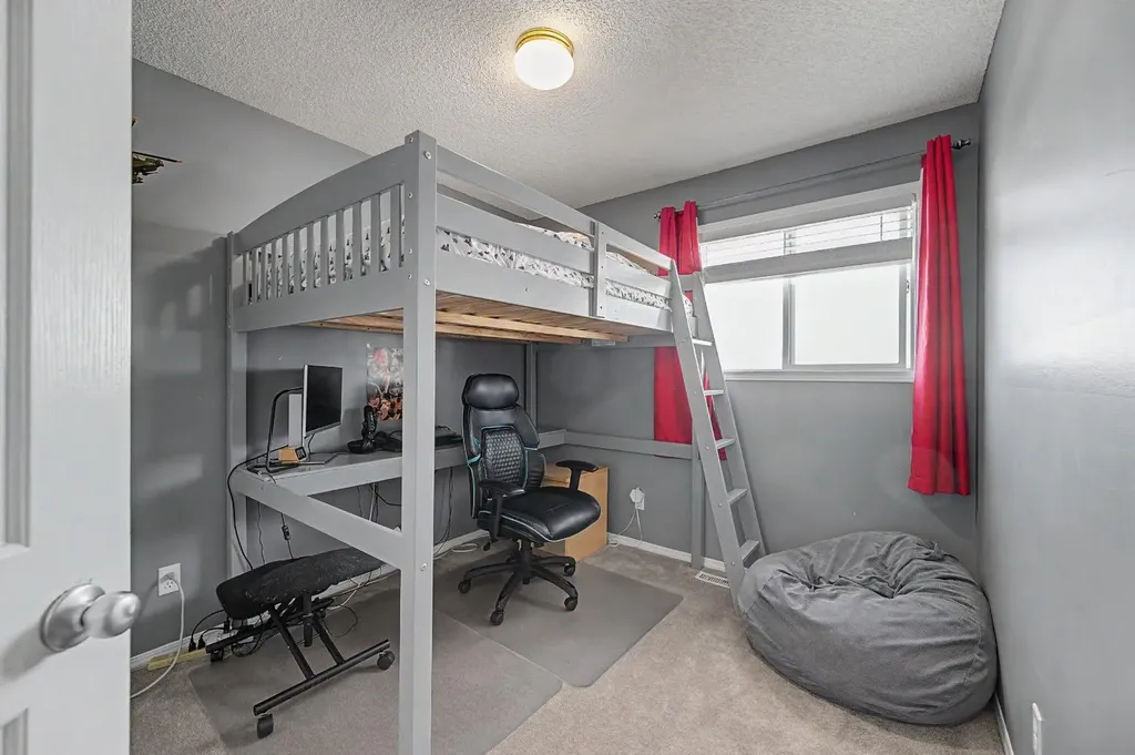 279 Hidden Hills Road NW Calgary AB T3A 5X9