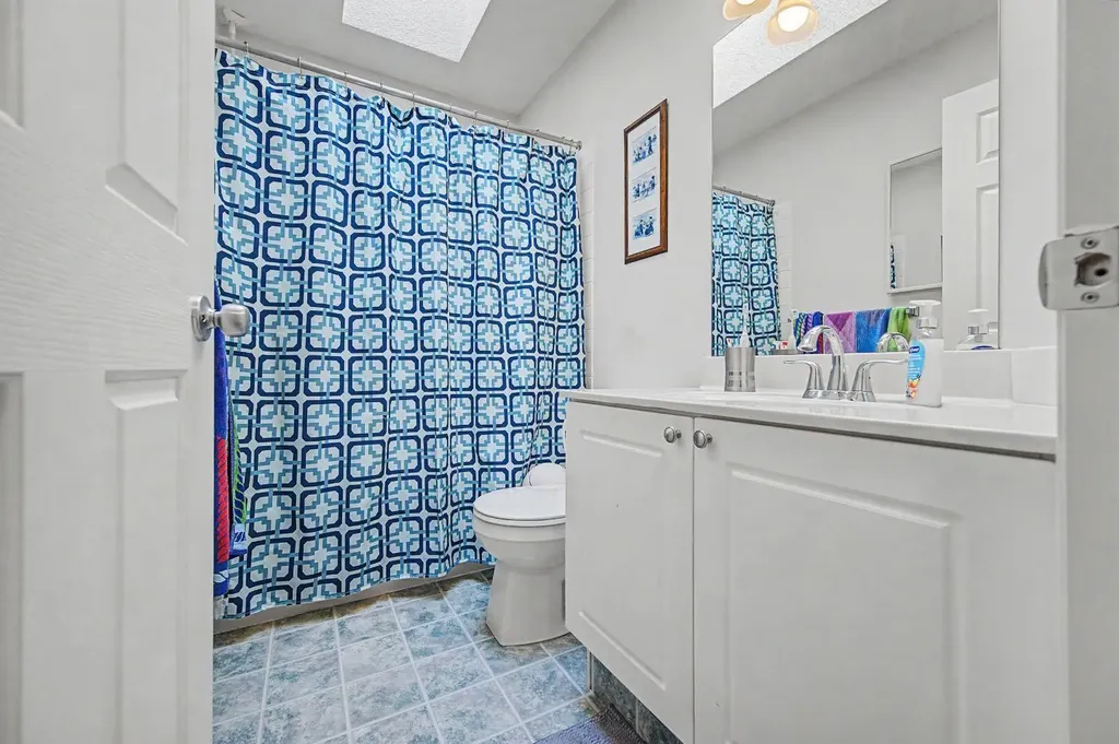 279 Hidden Hills Road NW Calgary AB T3A 5X9