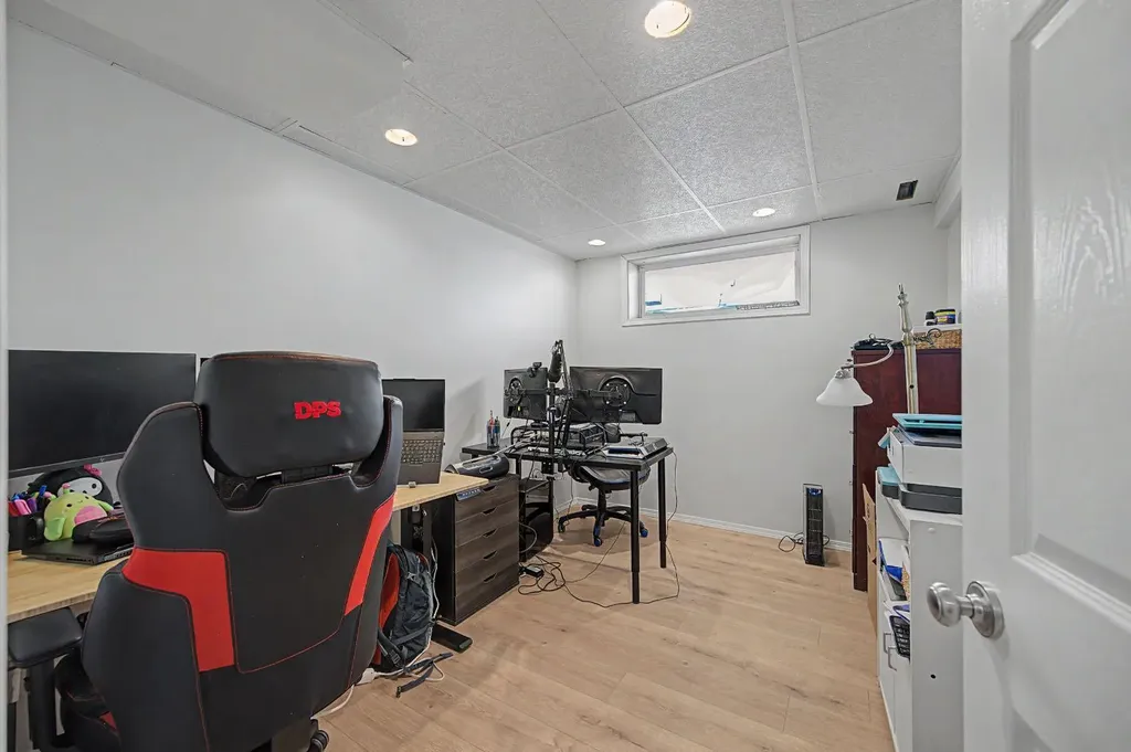 279 Hidden Hills Road NW Calgary AB T3A 5X9