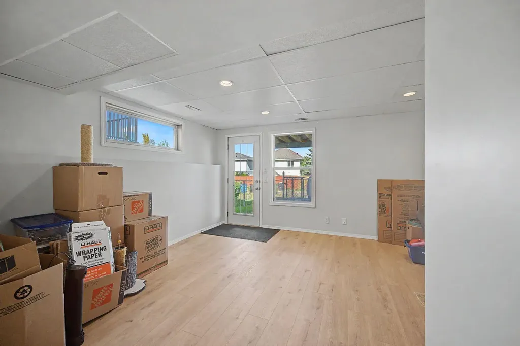 279 Hidden Hills Road NW Calgary AB T3A 5X9